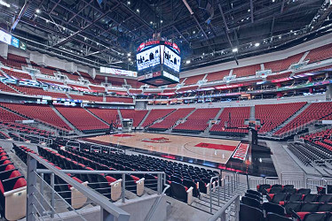 KFC Yum! Center with Irwin Seating Millennium and Marquee chairs and  telescopic platforms with nose mount seating | Irwin Seating Company (en-US)